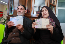 حضور مردم زنجان در محل صندوق اخذ رای 
