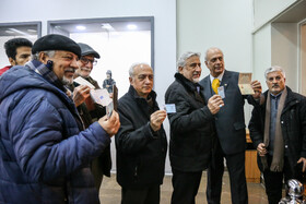 حضور جمعی از هنرمندان پای صندوق رای انتخابات دوازدهمین دوره مجلس شورای اسلامی و ششمین دوره مجلس خبرگان رهبری - تالار وحدت