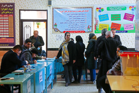 حضور مردم پای صندوق های اخذ رای در کردستان
