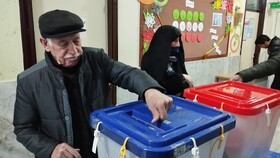 حضور مردم پای صندوق های اخذ رای در اردبیل