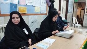 حضور مردم پای صندوق های اخذ رای در اردبیل