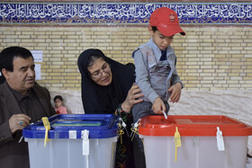 حضور مردم شهرکرد در محل اخذ رای