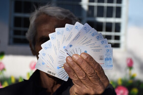 حضور مردم شهرکرد در محل اخذ رای