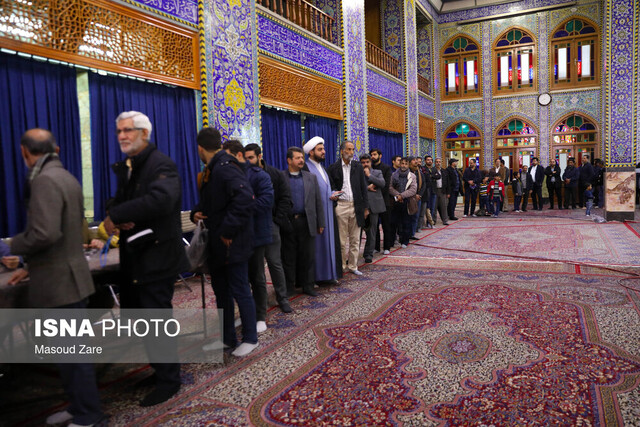 یزدیها برای حماسهآفرینی دیگر پای کار آمدند یزدیها برای حماسهآفرینی دیگر پای کار آمدند