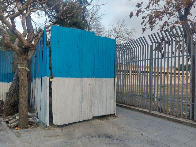 کارگاه ساخت هواکش در حریم موزه فرش تهدید دوباره موزه فرش با هواکش مترو؟!