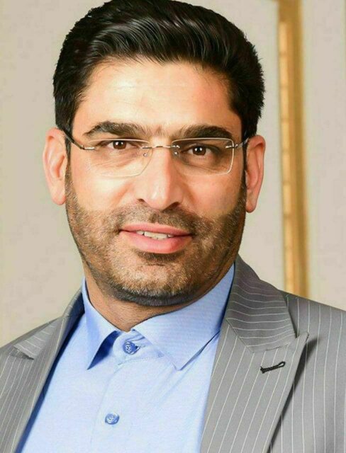 علی آذری نماینده منتخب مردم در شهرستان های فاروج و قوچان. علی آذری نماینده منتخب مردم شهرستان های فاروج و قوچان شد