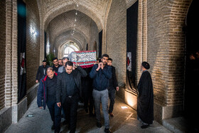 مراسم وداع با پیکر آیتالله امامی کاشانی