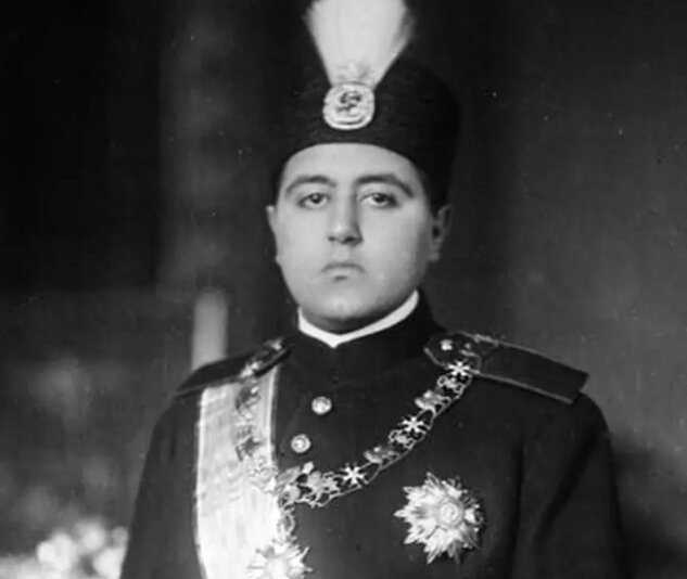 خلوت‌ترین مراسم تشییع جنازه مربوط به کدام شاه ایرانی بود؟+عکس