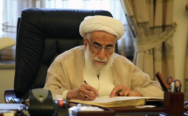 تسلیت آیتالله جنتی در پی درگذشت پدر حجتالاسلام حجازی تسلیت آیتالله جنتی در پی درگذشت پدر حجتالاسلام حجازی