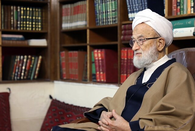 اعلام زمان تشییع پیکر آیتالله امامی کاشانی اعلام زمان تشییع پیکر آیتالله امامی کاشانی
