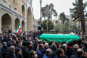 تشییع پیکر آیتالله امامی کاشانی