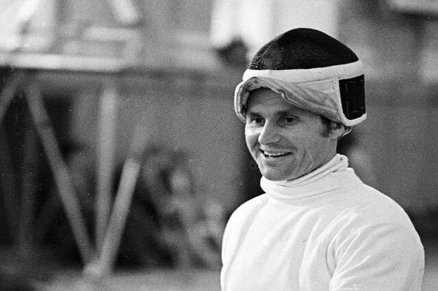 رسوا شدن ورزشکار حقهباز در المپیک رسوا شدن ورزشکار حقهباز در المپیک