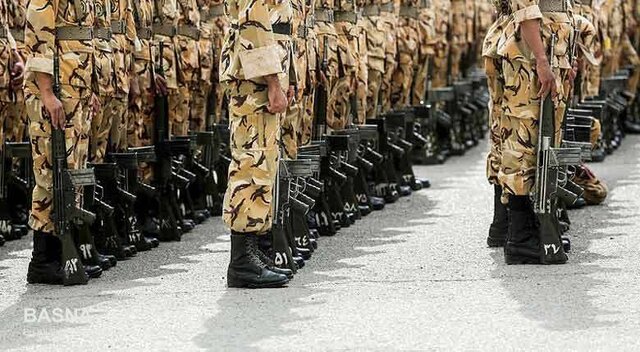 افزایش حقوق سربازان موجب کاهش وقوع جرم در میان آنها شده است افزایش حقوق سربازان موجب کاهش وقوع جرم در میان آنها شده است