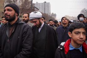 تشییع پیکر آیتالله امامی کاشانی در حرم مطهر رضوی