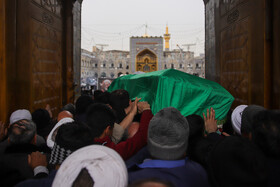 تشییع پیکر آیتالله امامی کاشانی در حرم مطهر رضوی