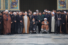 حجت السلام علیاکبر ناطق نوری، آیتالله سید جعفر سیدان و حجتالسلام راشد یزدی در مراسم تشییع پیکر آیتالله امامی کاشانی