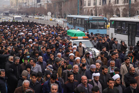 تشییع پیکر آیتالله امامی کاشانی در حرم مطهر رضوی