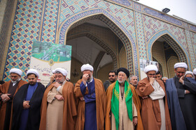 تشییع پیکر آیتالله امامی کاشانی در حرم مطهر رضوی