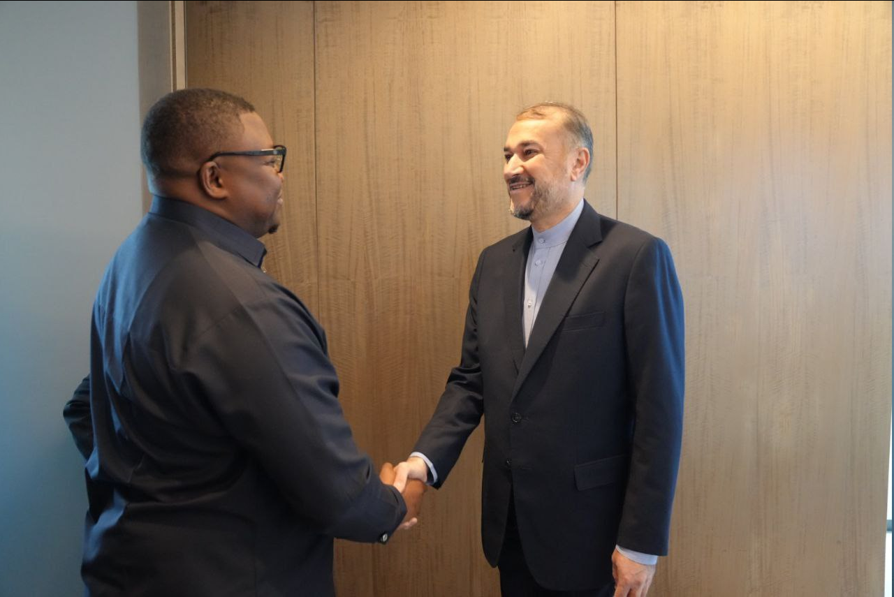 دیدار امیر عبداللهیان با وزیر امور خارجه سیرالئون
