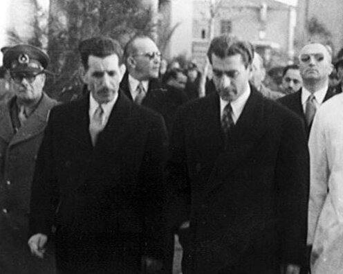 ۳ گلوله و پایان آرزوهای «مردی که میخواست سلطان باشد»  ۳ گلوله و پایان آرزوهای «مردی که میخواست سلطان باشد»