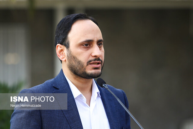 بهادری جهرمی: آرامش فکری رئیسجمهور منتخب را بهم نزنید بهادری جهرمی: آرامش فکری رئیسجمهور منتخب را بهم نزنید