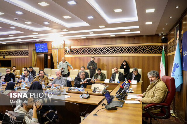 بازگشت ایرج طهماسب و فرزاد حسنی/موضع صداوسیما در قبال مهران مدیری/ماجرای خندوانه و عصرجدید