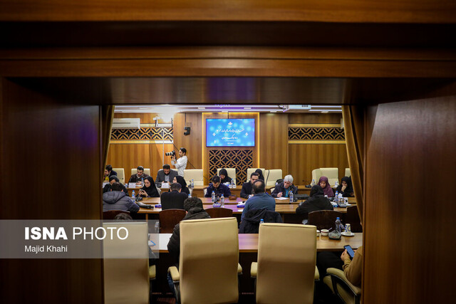 بازگشت ایرج طهماسب و فرزاد حسنی/موضع صداوسیما در قبال مهران مدیری/ماجرای خندوانه و عصرجدید