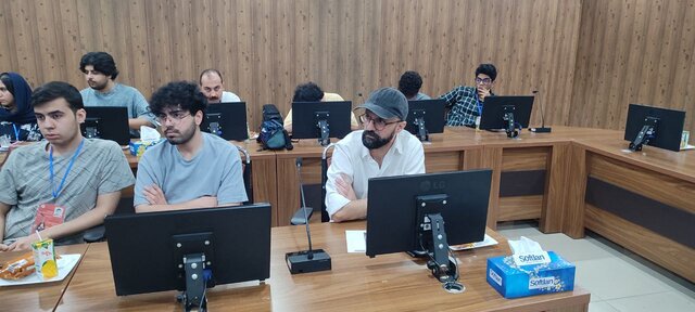محمدرضا درویشی: آینده موسیقی مشخص نیست/ نوازندگان اصالتها را فراموش نکنند