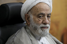 حجت الاسلام و المسلمین محسن قرائتی در مراسم رونمایی از یکصد و پنجاهمین شماره نشریه قرآنی رایحه