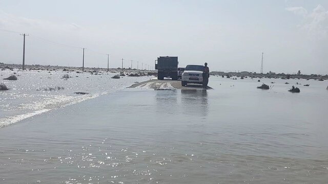 تشدید و تداوم فعالیت سامانه بارشی در هرمزگان تشدید و تداوم فعالیت سامانه بارشی در هرمزگان