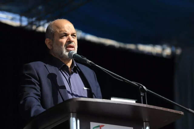 وزیر کشور : اجماع جامعه جهانی برای ترسیم نقطه پایان رژیم ددمنش و خونخوار ضروری است وزیر کشور : اجماع جامعه جهانی برای ترسیم نقطه پایان رژیم ددمنش و خونخوار ضروری است