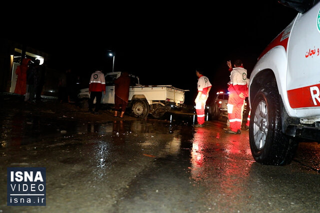 ویدیو/ تداوم امدادرسانی به روستاهای سیلزده سیستان و بلوچستان تا پایداری شرایط ویدیو/ تداوم امدادرسانی به روستاهای سیلزده سیستان و بلوچستان تا پایداری شرایط