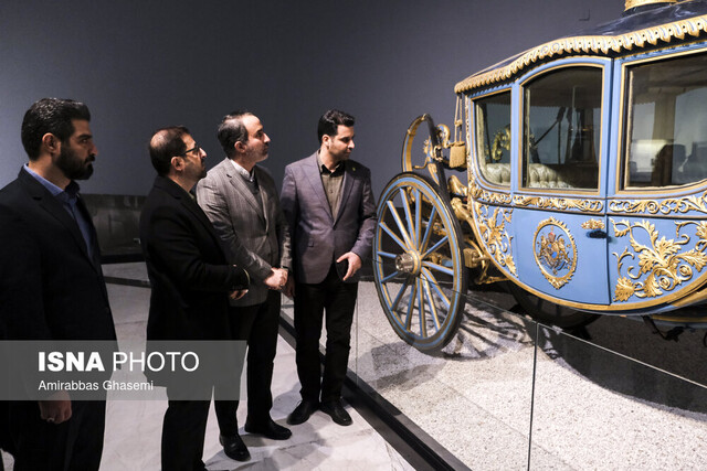 کالسکه تاجگذاری پهلوی رونمایی از کالسکههای ترور ناصرالدینشاه و تاجگذاری محمدرضا پهلوی