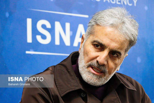 هنر را برای اسلام انجام میدهم / چرا انجمن خوشنویسان قرآنِ تراز ارائه نکرده است!؟