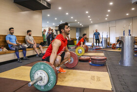 تمرین تیم ملی وزنه‌ برداری