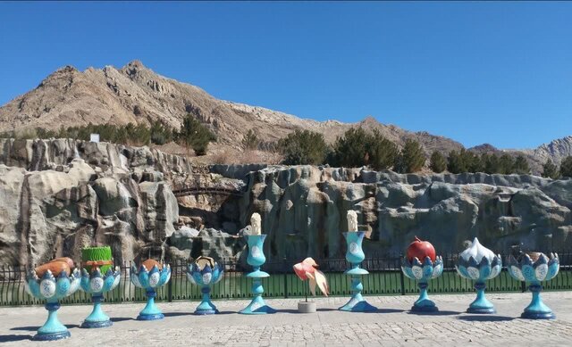 ملایر با نصب بیش از ۱۰۰ المان نوروزی رنگ و بوی بهار گرفت