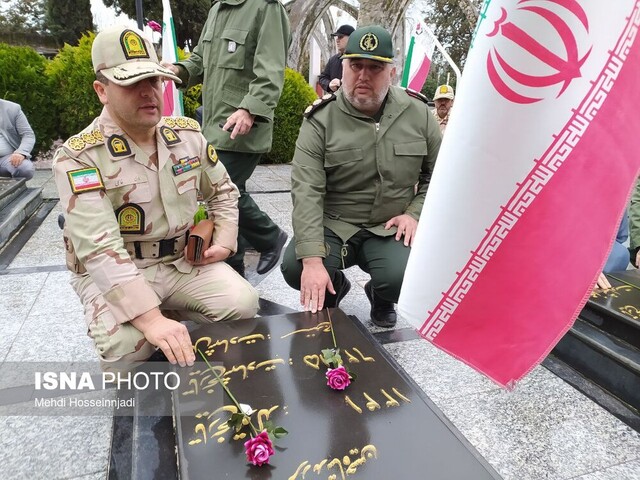 گلزار شهدای شهرستان مرزی آستارا گلباران شد