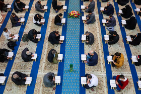 جمع خوانی قرآن کریم در حسینیه اعظم زنجان