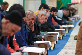 جمع خوانی قرآن کریم در حسینیه اعظم زنجان