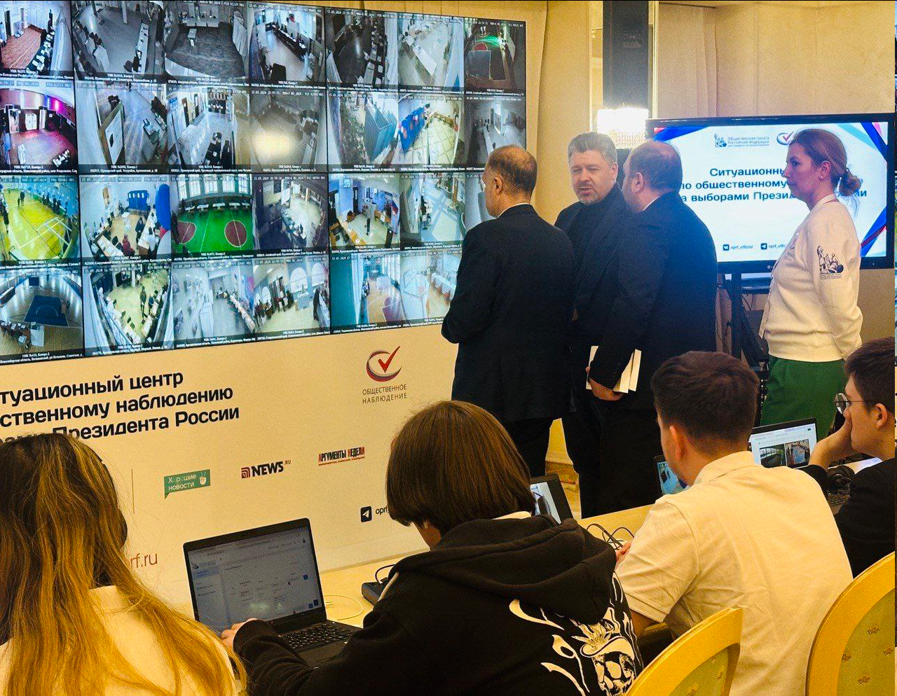 بازدید سفیر ایران از مرکز نظارت مردمی انتخابات ریاستجمهوری فدراسیون روسیه