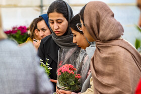 بازار بین المللی گل و گیاه سپاهان