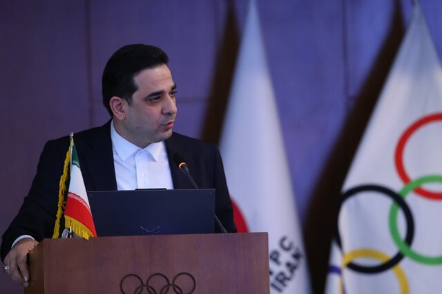 واکنش رئیس فدراسیون والیبال به ماندن وحید مرادی در دبی واکنش رئیس فدراسیون والیبال به ماندن وحید مرادی در دبی