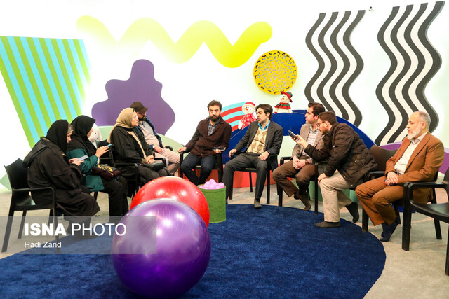 بازگشت عروسکهای محبوب به تلویزیون در غیاب «کلاه قرمزی» و «پسرخاله»