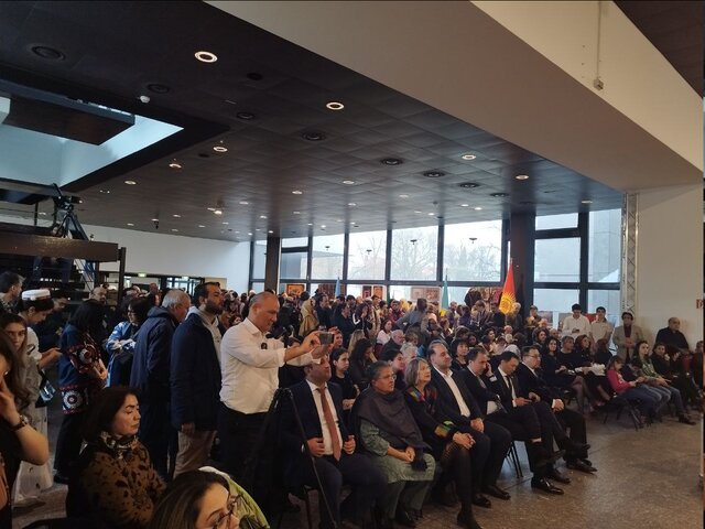 10 دول بینها إيران تحتفل بعید النوروز في ألمانيا