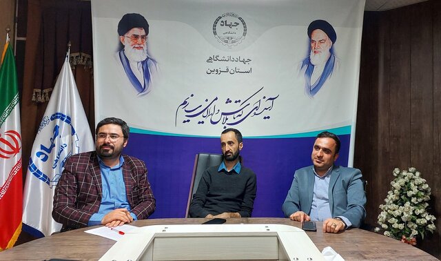 نگاهی به عملکرد رسانههای قزوین در انتخابات/ وظیفه رسانه در مطالبهگری نگاهی به عملکرد رسانههای قزوین در انتخابات/ وظیفه رسانه در مطالبهگری