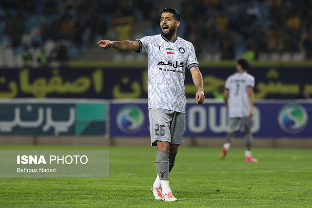 تصویر آرشیوی است. کامبک توفانی استقلال خوزستان در سیرجان/ تساوی شهرآورد بیهوادار اما جذاب