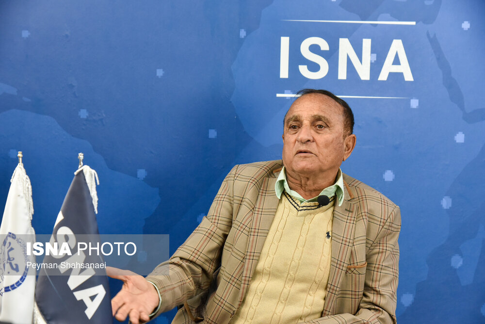 پیشکسوت فوتبال: سپاهان همچنان می‌تواند مدعی اصلی قهرمانی باشد
