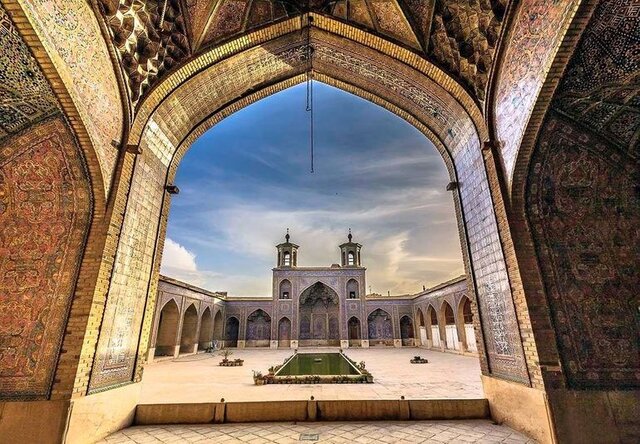 درب مساجد برای حل مشکلات مردم باید باز باشد  درب مساجد برای حل مشکلات مردم باید باز باشد