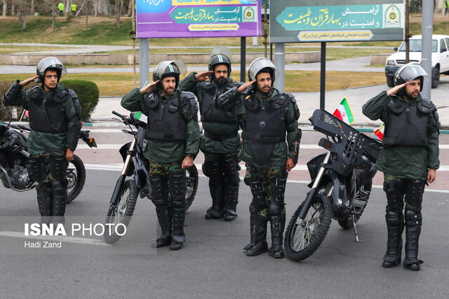 پلیس نیروی جدید استخدام میکند پلیس نیروی جدید استخدام میکند