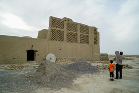 قلعه آسباد - سیستان و بلوچستان